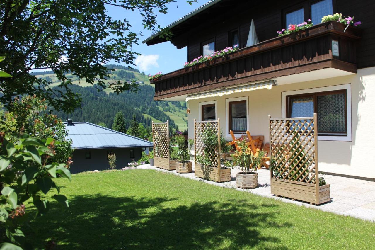 Hôtel Haus Aster à Wagrain Extérieur photo