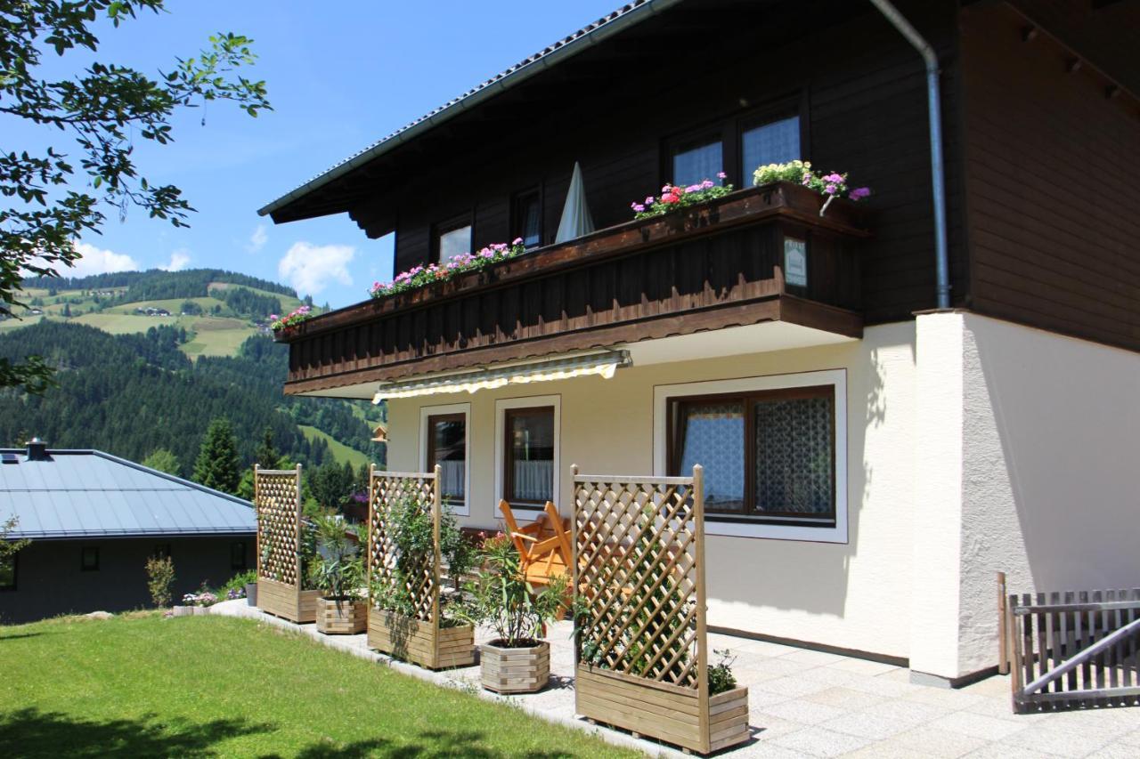 Hôtel Haus Aster à Wagrain Extérieur photo